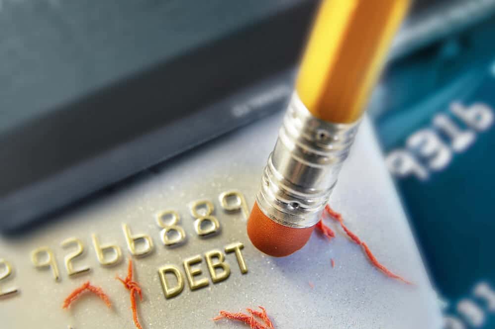 Credit repair Canada: Should I use a credit repair company?
